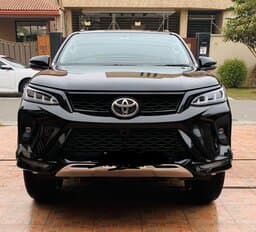 Toyota Fortuner 2.4G 2025 for rent