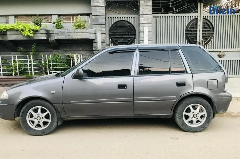 Suzuki Cultus VXL 2012 for rent