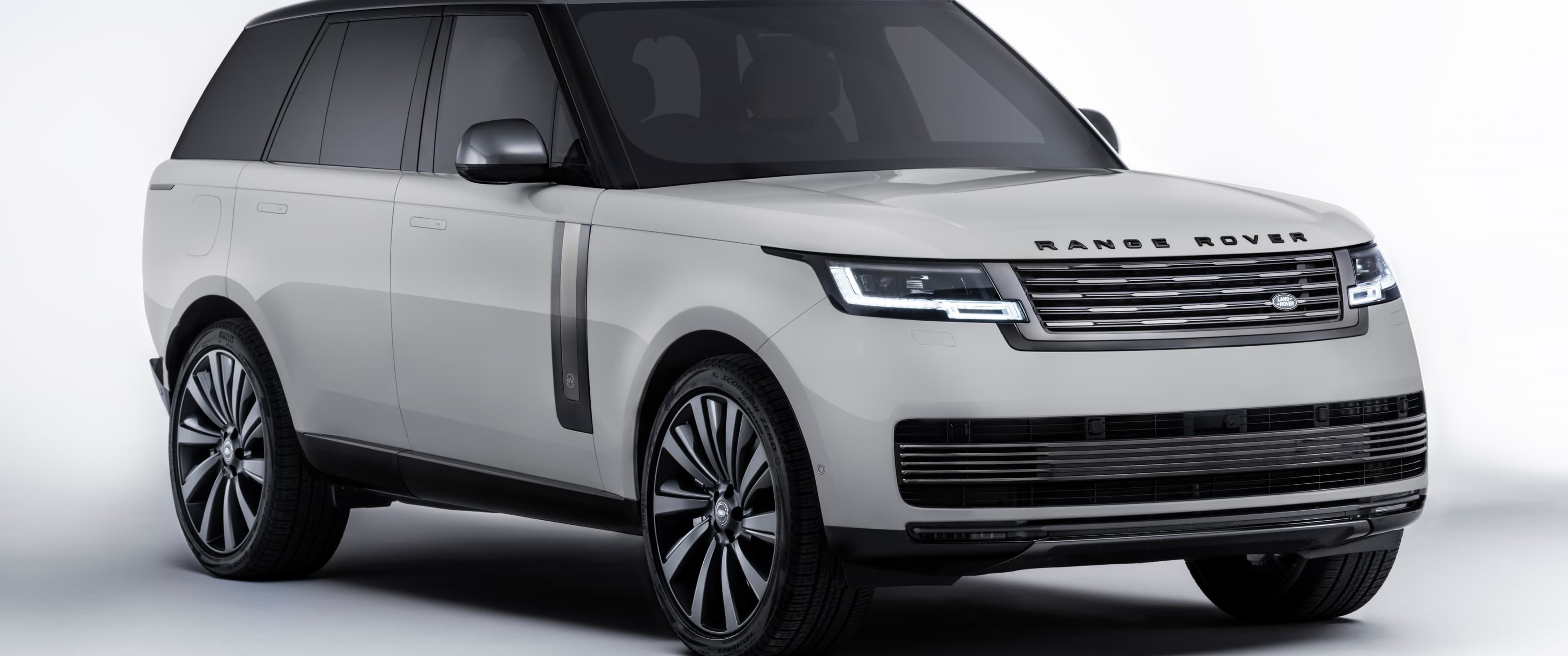 Range Rover Vogue Autobiography 2025 for rent