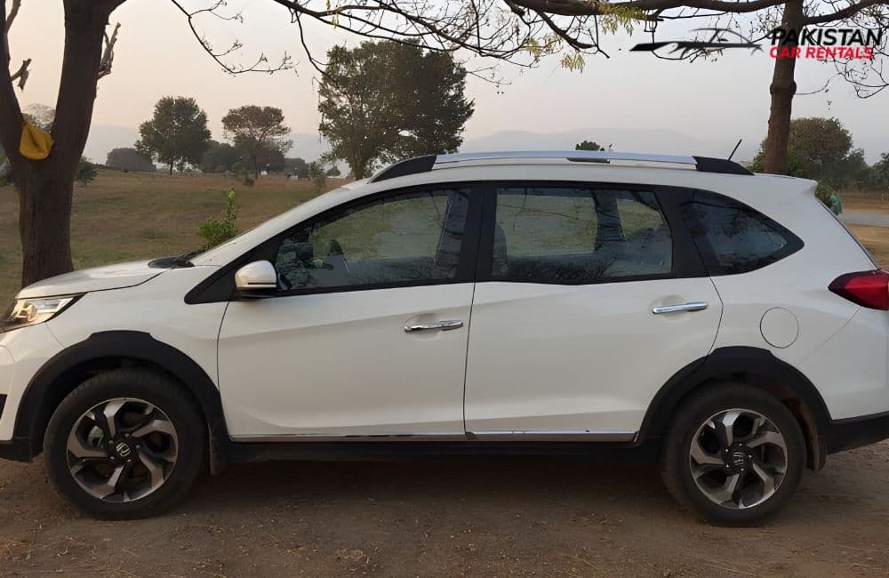 Honda BR-V V 2019 for rent