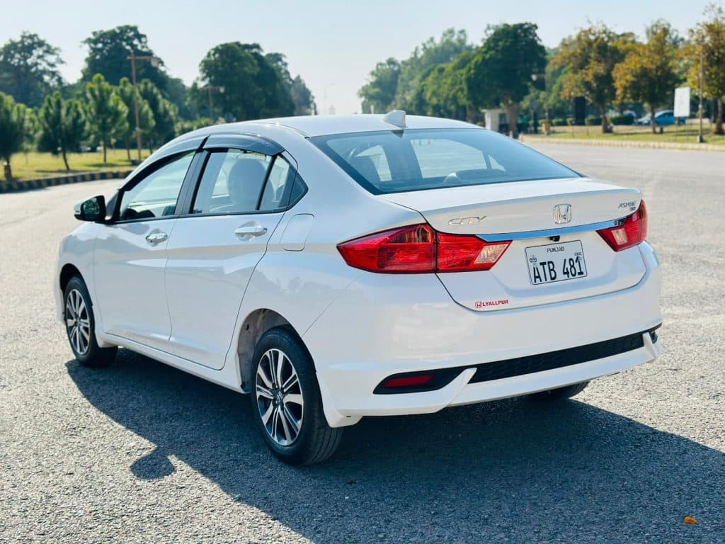 Honda City 1.5L Aspire CVT (6th Gen) 2025 for rent